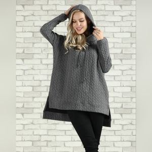 Suzanne Betro Gray Hi-low Quilted Sweatshirt